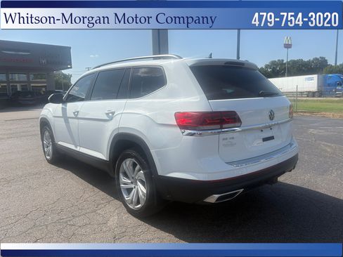 Used 2023 Volkswagen Atlas SE w/ Panoramic Sunroof Package FWD image 8