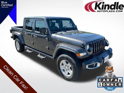 Used 2022 Jeep Gladiator Sport AWD/4WD image 1