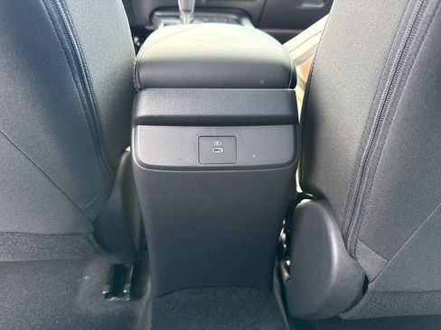 New 2027 Nissan Sentra SV FWD image 31