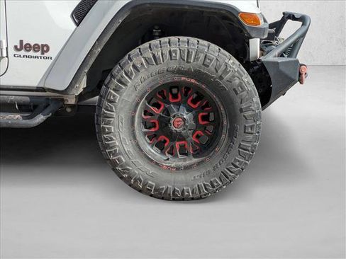Used 2020 Jeep Gladiator Rubicon image 17