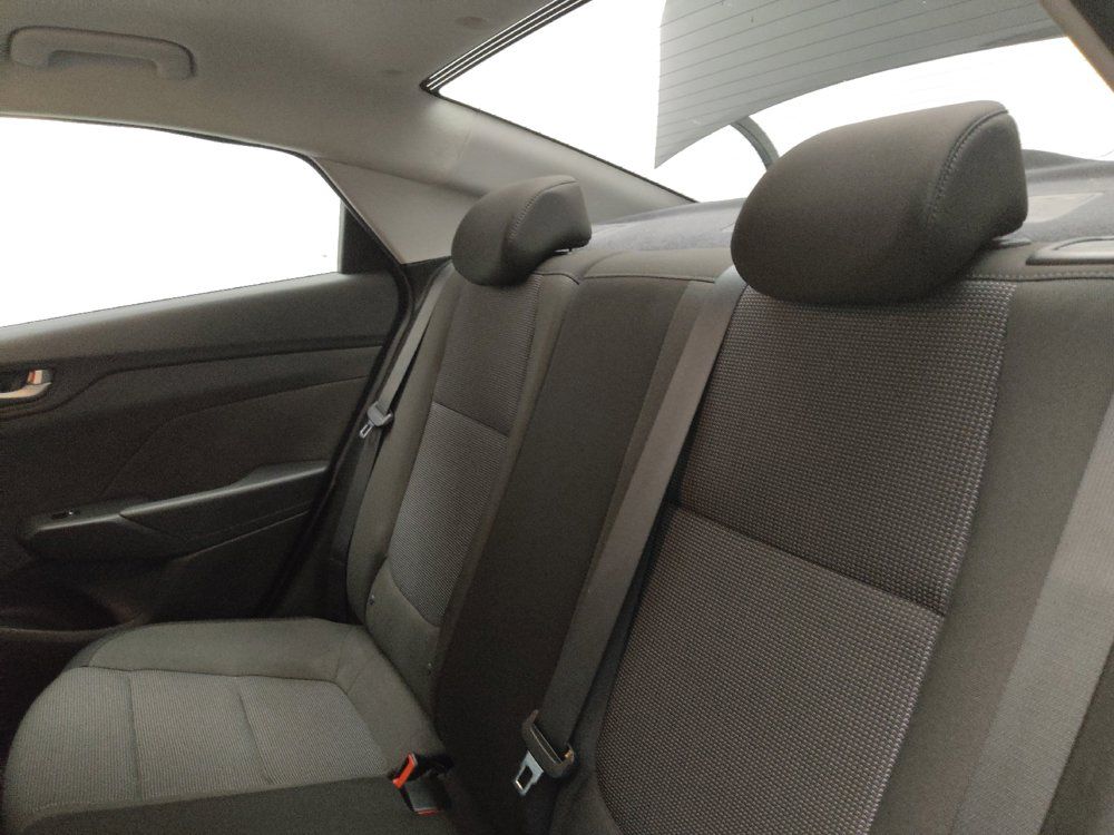 Used 2021 Hyundai Accent SE FWD image 18