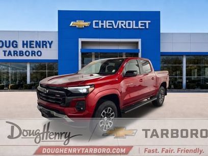 Used 2024 Chevrolet Colorado Z71 w/ Z71 Convenience Package 2