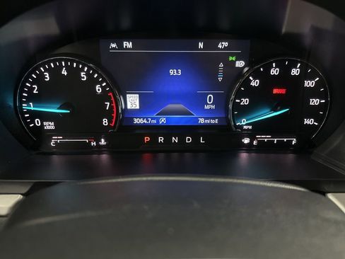 Used 2024 Ford Explorer XLT w/ Equipment Group 202A AWD/4WD image 27
