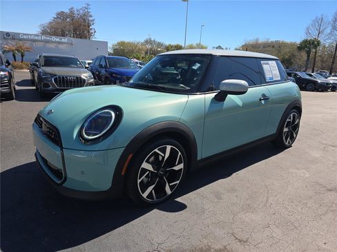 Used 2025 MINI Cooper S image 4