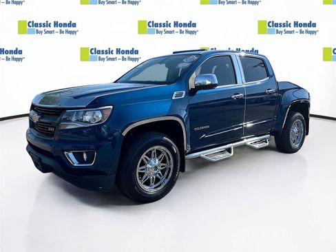 Used 2019 Chevrolet Colorado Z71 image 3