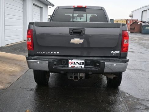 Used 2011 Chevrolet Silverado 2500 LT w/ Interior Plus Package image 15