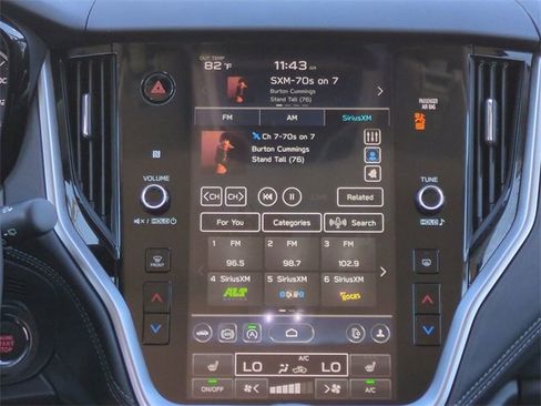 Used 2025 Subaru Outback Premium image 20