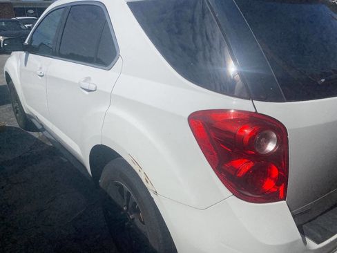 Used 2012 Chevrolet Equinox LT FWD image 3