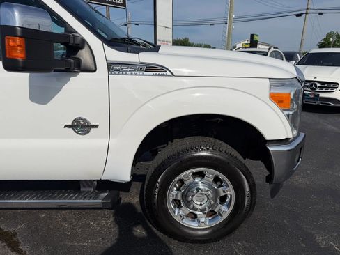Used 2016 Ford F250 Lariat w/ Lariat Ultimate Package AWD/4WD image 47