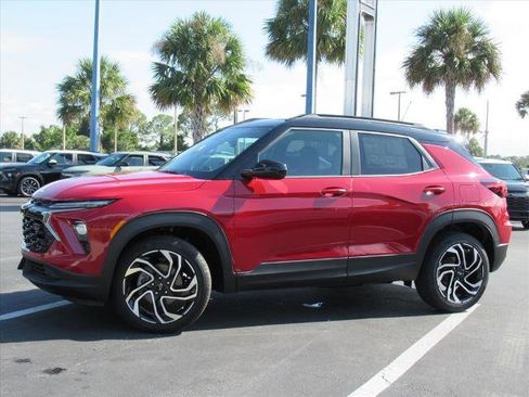 New 2026 Chevrolet TrailBlazer RS w/ Convenience Package image 2