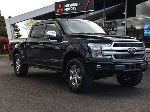 Used 2018 Ford F150 Platinum w/ Technology Package image 6