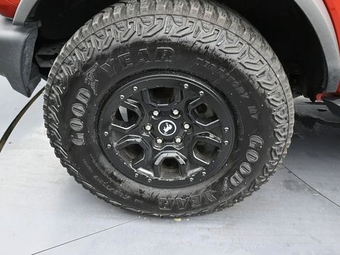 Used 2022 Ford Bronco Wildtrak AWD/4WD image 9