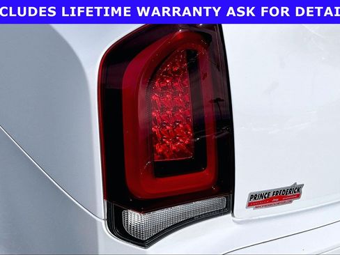 Used 2023 Chrysler 300 S w/ Comfort Group RWD image 25