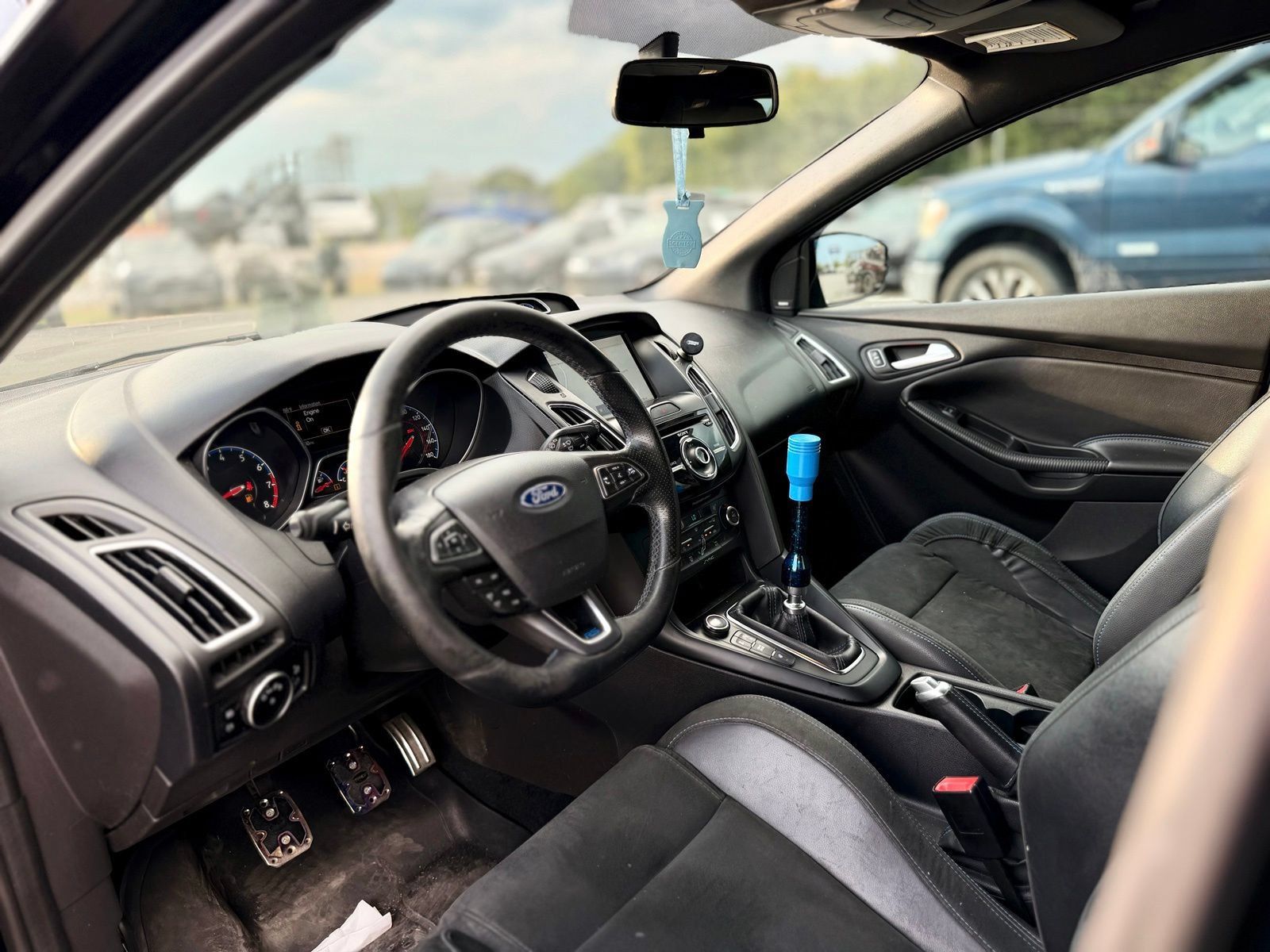 Used 2017 Ford Focus RS AWD/4WD image 21