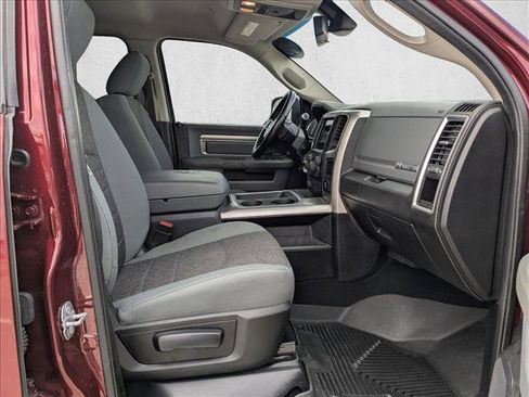 Used 2018 RAM 3500 Big Horn image 20