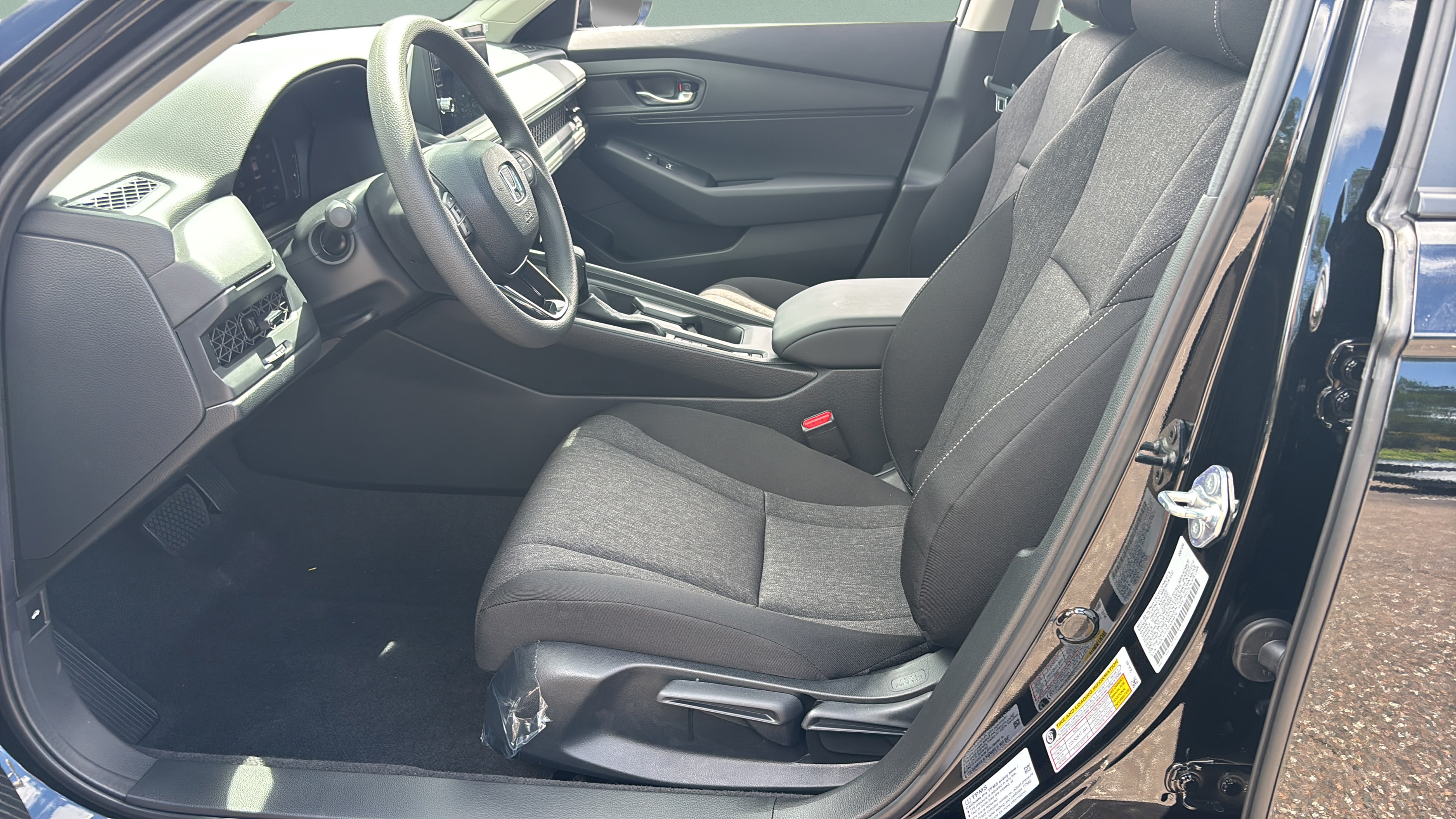 New 2026 Honda Accord LX image 9