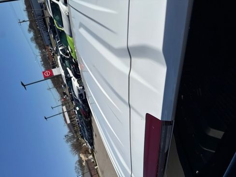 Used 2023 Chevrolet Silverado 1500 LT image 48