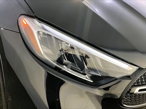 New 2026 Mercedes-Benz GLC 300 4MATIC image 16
