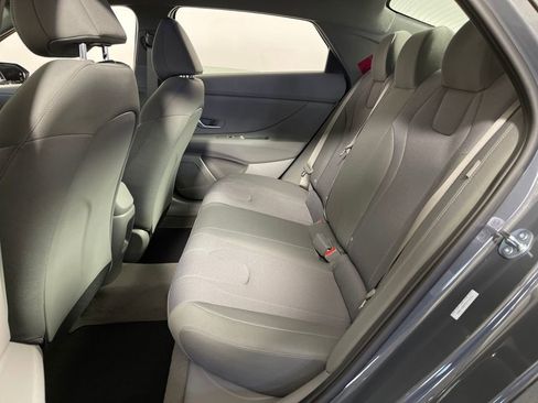 New 2026 Hyundai Elantra SE FWD image 13