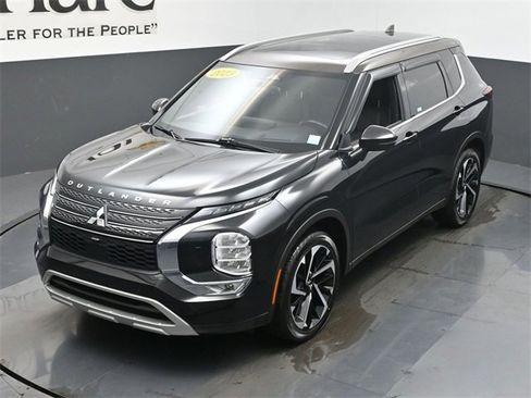 Used 2023 Mitsubishi Outlander SEL 40th Anniversary image 46