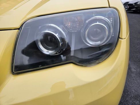 Used 2005 Chrysler Crossfire Limited image 34