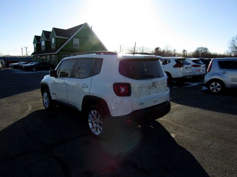 Used 2020 Jeep Renegade Latitude image 5