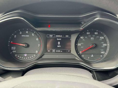 Used 2023 Chevrolet TrailBlazer LT AWD/4WD image 26