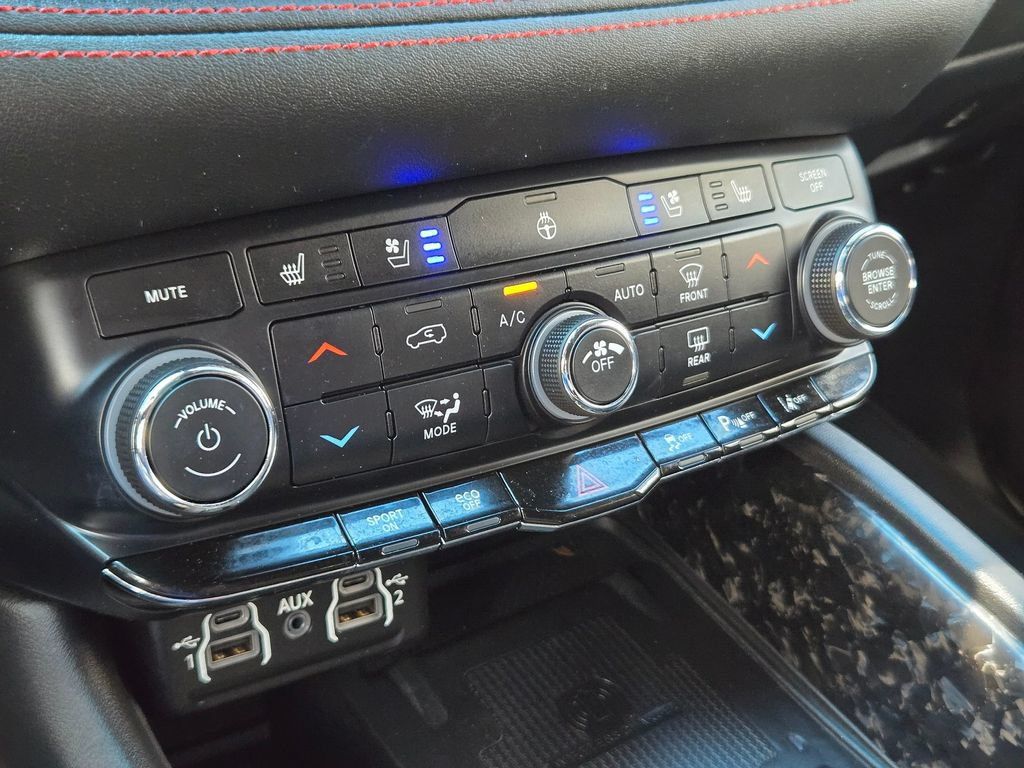 Used 2023 Dodge Durango R/T AWD/4WD image 19