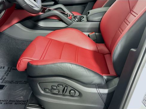 New 2026 Porsche Cayenne S AWD/4WD image 22