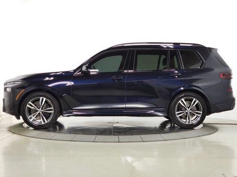 Used 2027 BMW X7 xDrive40i w/ Executive Package AWD/4WD image 4