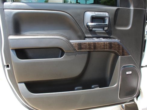 Used 2015 GMC Sierra 3500 Denali image 11