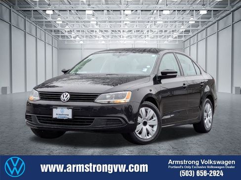 Used 2014 Volkswagen Jetta SE image 1