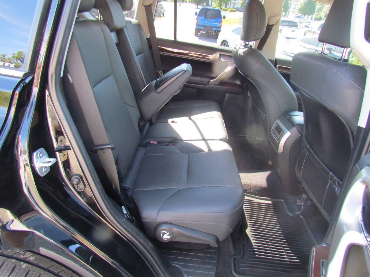 Used 2019 Lexus GX 460 Premium AWD/4WD image 17