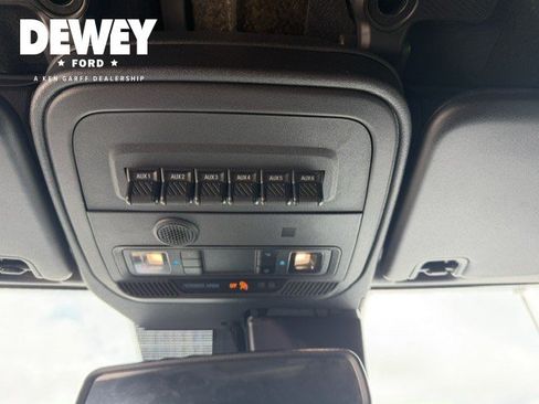 Used 2023 Ford Bronco Badlands AWD/4WD image 16