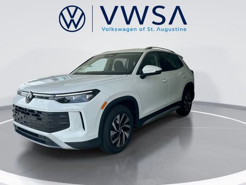 New 2026 Volkswagen Tiguan S FWD image 3