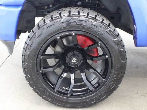 Used 2022 RAM 1500 Laramie w/ Sport Appearance Package image 32