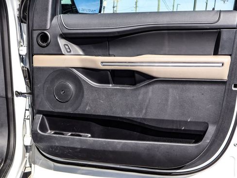 Used 2024 Ford Expedition Max Limited image 41