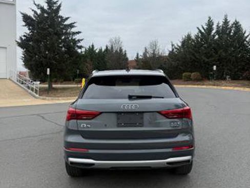 Used 2022 Audi Q3 2.0T Premium w/ Convenience Package image 7