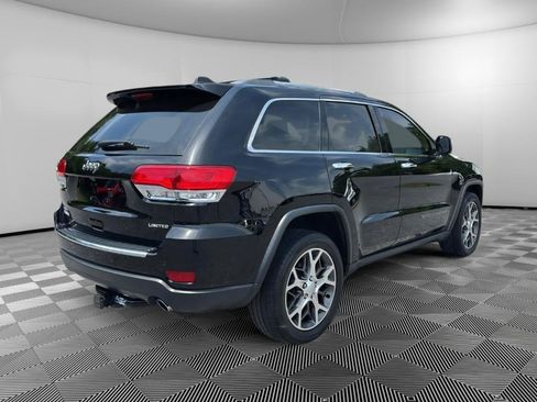 Used 2019 Jeep Grand Cherokee Limited AWD/4WD image 4