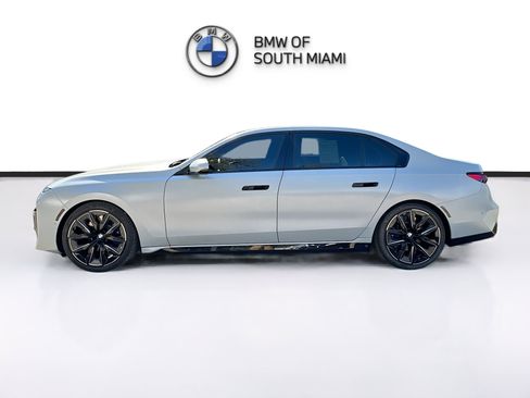 Used 2025 BMW 760i xDrive 760i xDrive w/ Executive Package image 4