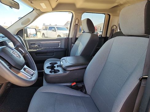 Used 2024 RAM 1500 Classic SLT image 7