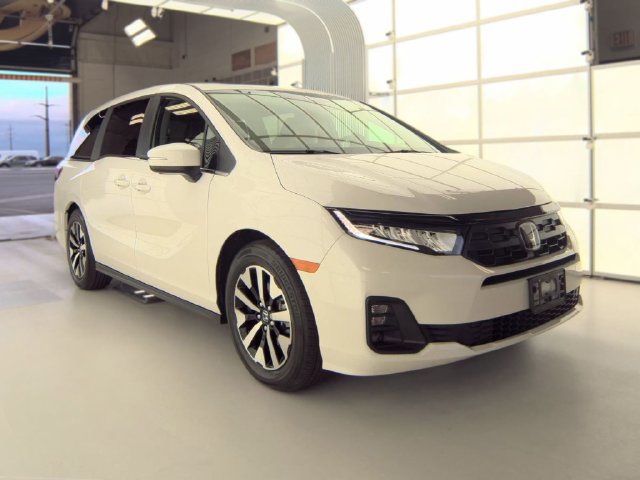 Used 2026 Honda Odyssey EX-L image 3