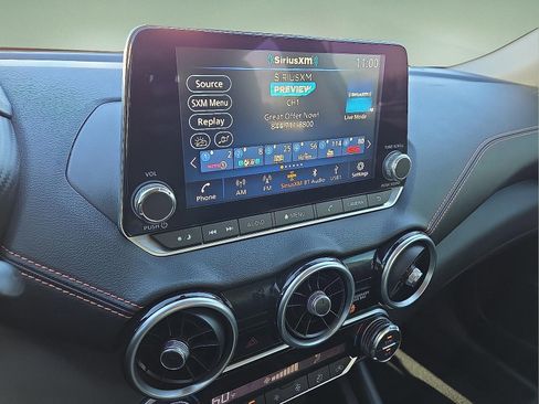 Used 2021 Nissan Sentra SR w/ Lighting Package image 16