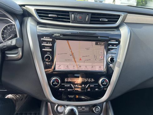 Used 2021 Nissan Murano SL w/ SL Moonroof Package image 14