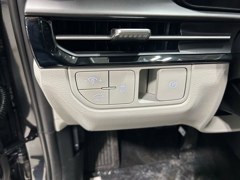 New 2026 Kia Sportage EX w/ EX Panorama Roof Package image 10