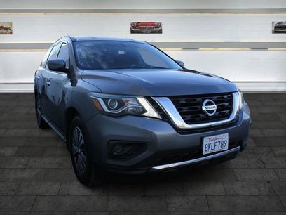 Used 2019 Nissan Pathfinder S