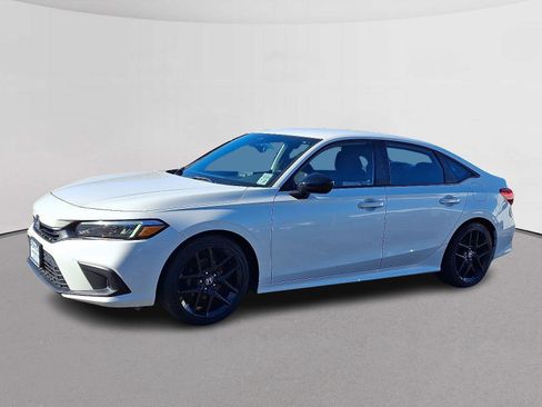 Used 2022 Honda Civic Sport image 5