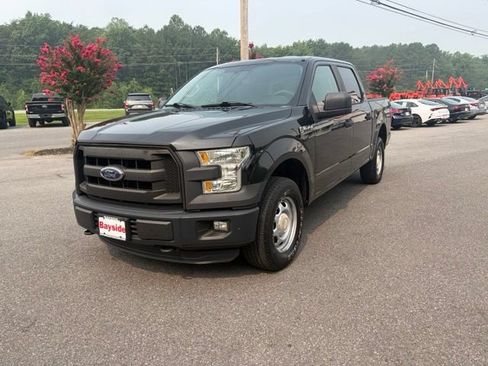 Used 2015 Ford F150 XL w/ Equipment Group 101A Mid AWD/4WD image 7