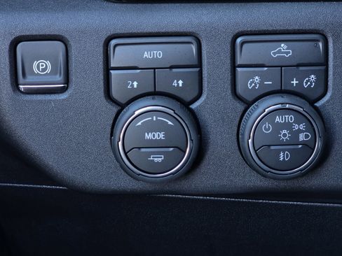 New 2025 Chevrolet Silverado 1500 RST w/ Rally Edition image 35