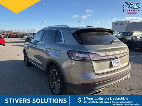 Used 2023 Lincoln Nautilus Reserve w/ Luxury Package image 8